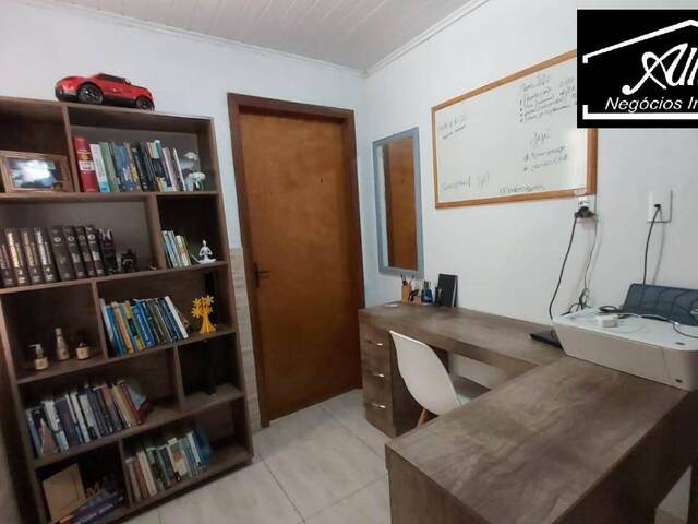 Casa para Venda em Sapucaia do Sul - 3
