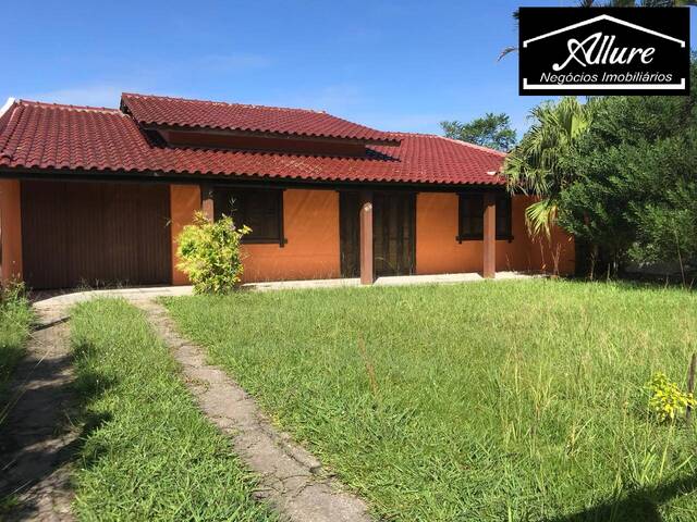 #439 - Casa para Venda em Imbé - RS